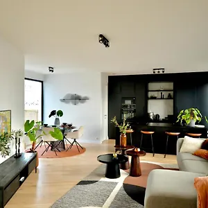 The Penthouse, Oasis Of Light And Inspiration Antwerpen